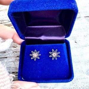 Vintage Silver Floral Burst Earrings